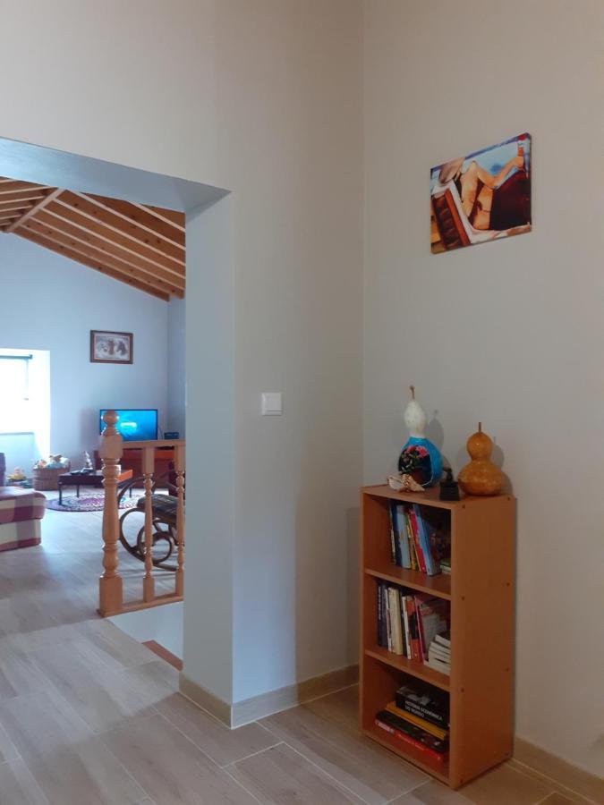 Вілла Casa Da Travessa Санта-Круш-даш-Флореш Екстер'єр фото